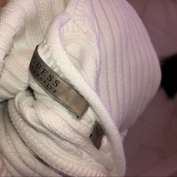 Guess Sweater Vest Top - Picture 3 of 3